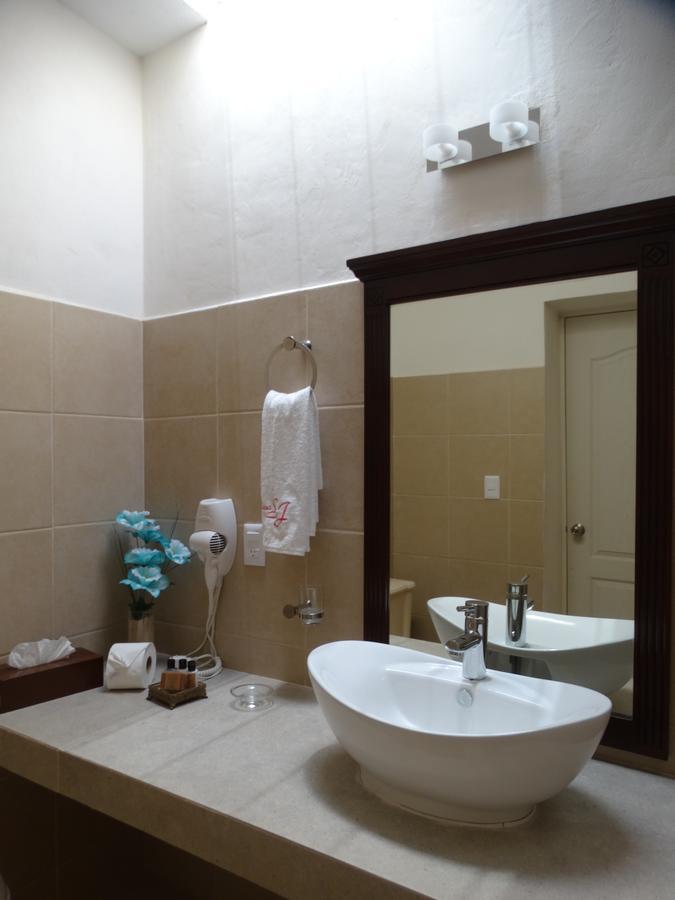 Casa San Juan Bed & Breakfast Мерида Екстериор снимка